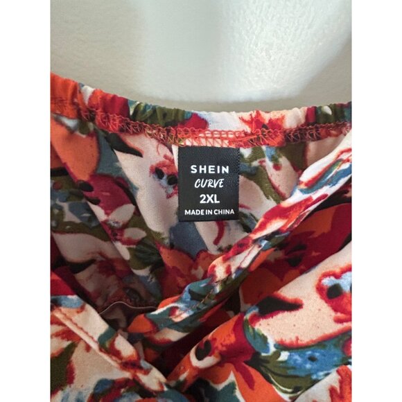 Floral Sleeveless Summer Romper With Adjustable Straps - Picture 7 of 10